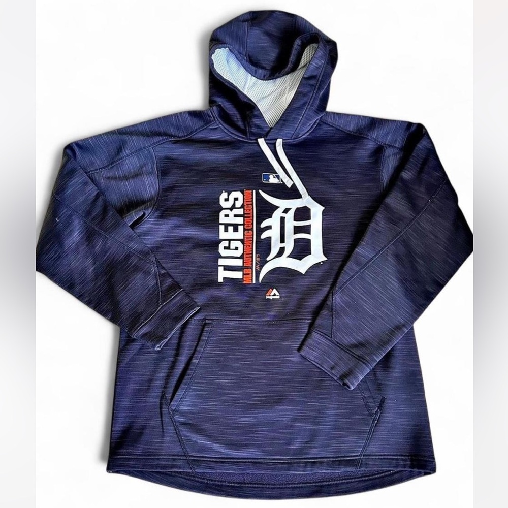 Detroit Tigers thermabase Majestic hoodie. Men’s size Medium.